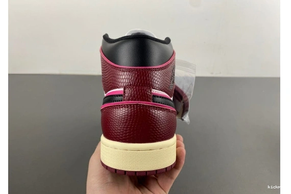 Rep Air Jordan High  Black Red OG FQ7818-101  1 FQ7818-101 0501